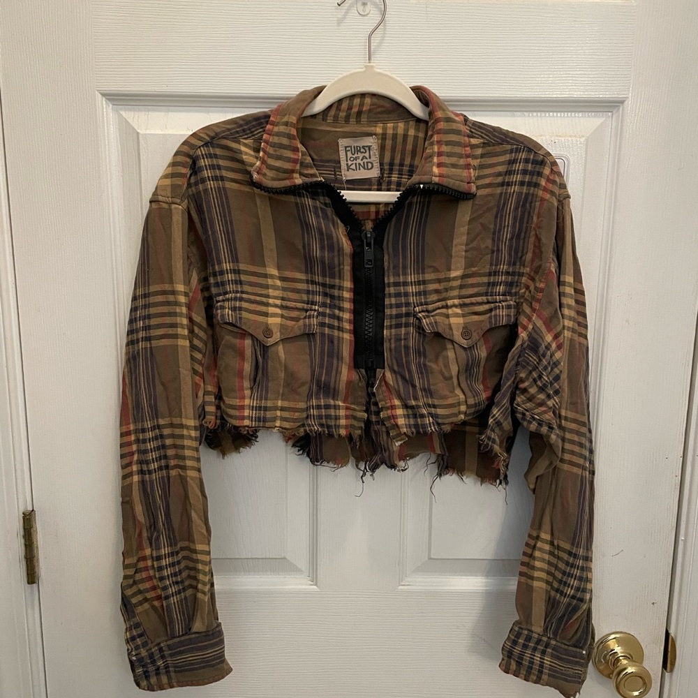 Vintage Cropped Flannel Jacket - Tan, Brown, Blck and Red